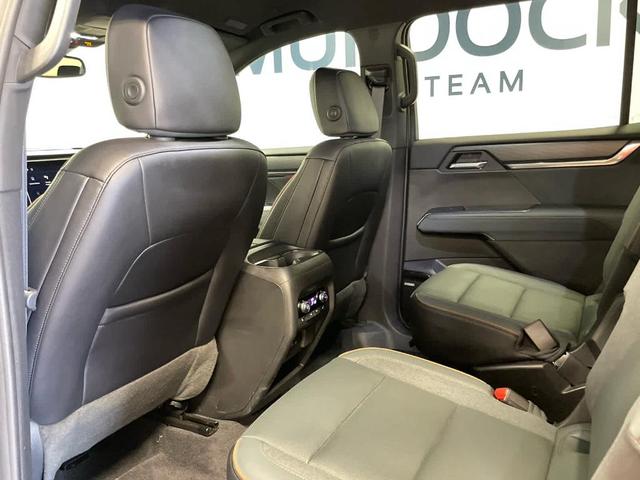 Photo of 2024 Sterling GMC Acadia