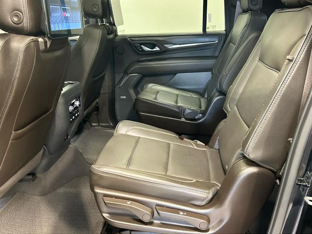 Photo of 2024 Onyx Black GMC Yukon XL