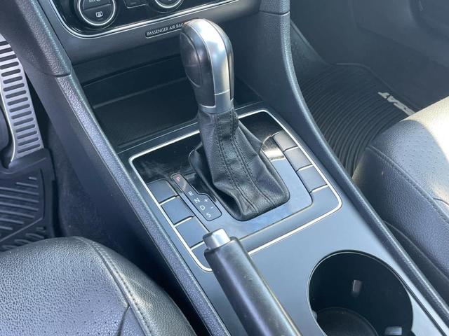 Photo of 2018 Fortana Red Metallic Volkswagen Passat