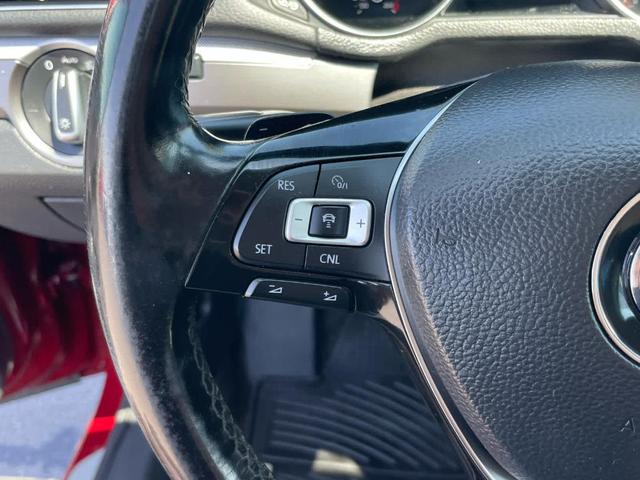 Photo of 2018 Fortana Red Metallic Volkswagen Passat