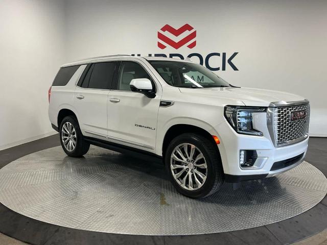 Photo of 2021 White Frost Tri-Coat GMC Yukon