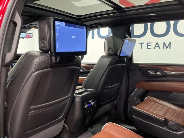 Photo of 2023 Volcanic Red GMC Yukon XL