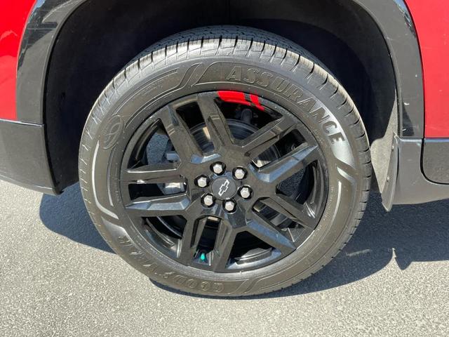 Photo of 2023 Radiant Red Chevrolet Traverse