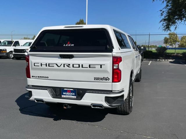 Photo of 2023 Iridescent Pearl Tricoat Chevrolet Silverado 1500