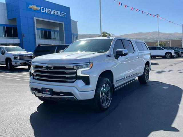 Photo of 2023 Iridescent Pearl Tricoat Chevrolet Silverado 1500