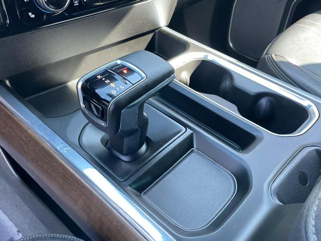 Photo of 2023 Iridescent Pearl Tricoat Chevrolet Silverado 1500