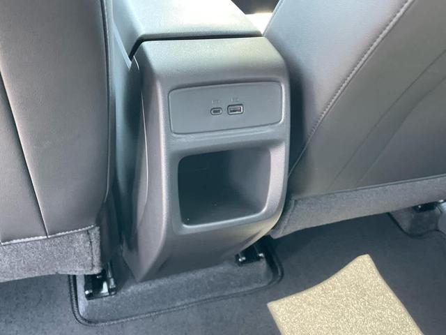 Photo of 2025 Summit White Chevrolet Trax