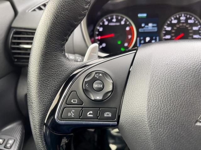 Photo of 2024 White Mitsubishi Eclipse Cross