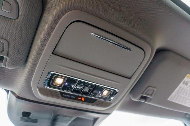 Photo of 2022 Metallic Lincoln Corsair