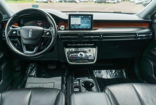 Photo of 2022 Metallic Lincoln Corsair
