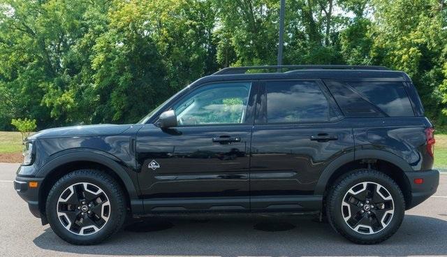 Photo of 2021 Shadow Black Ford Bronco Sport