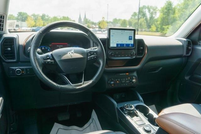 Photo of 2021 Shadow Black Ford Bronco Sport