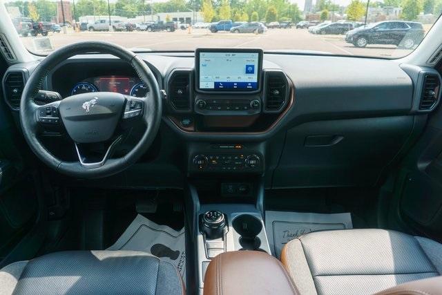 Photo of 2021 Shadow Black Ford Bronco Sport