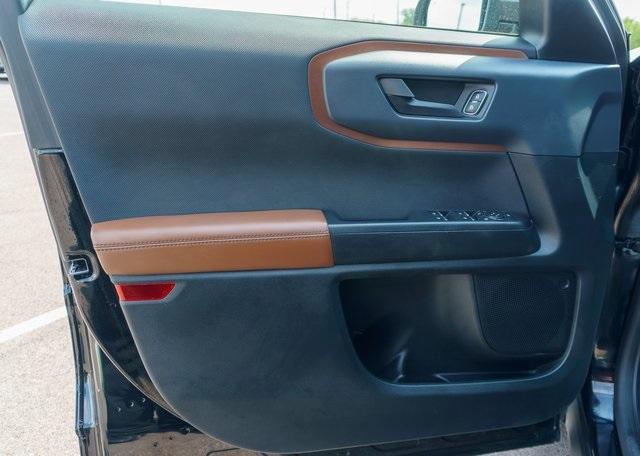 Photo of 2021 Shadow Black Ford Bronco Sport