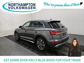 Photo of 2022 Daytona Gray Pearl Audi Q5