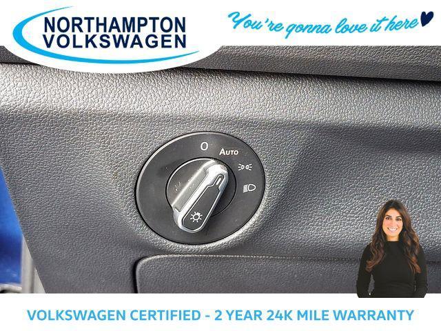 Photo of 2024 Blue Metallic Volkswagen Jetta