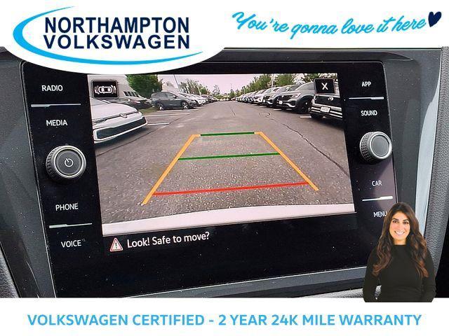Photo of 2022 Pure White Volkswagen Tiguan