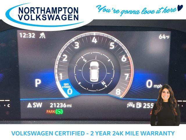Photo of 2022 Pure White Volkswagen Tiguan
