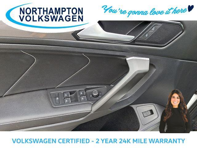 Photo of 2022 Pure White Volkswagen Tiguan