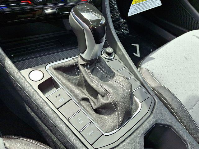 Photo of 2025 Deep Black Pearl Volkswagen Jetta