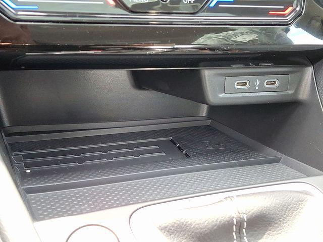 Photo of 2025 Deep Black Pearl Volkswagen Jetta