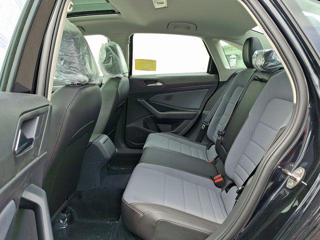 Photo of 2025 Deep Black Pearl Volkswagen Jetta