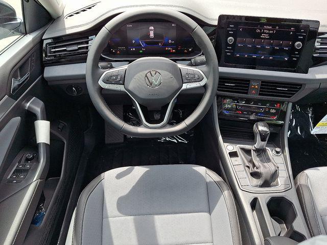 Photo of 2025 Deep Black Pearl Volkswagen Jetta