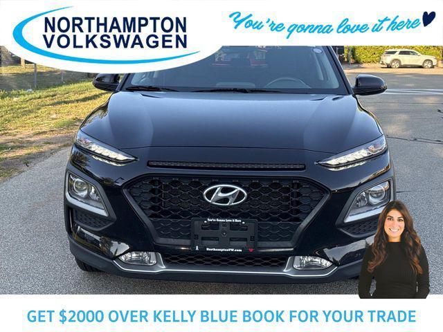 Photo of 2021 Ultra Black Hyundai KONA