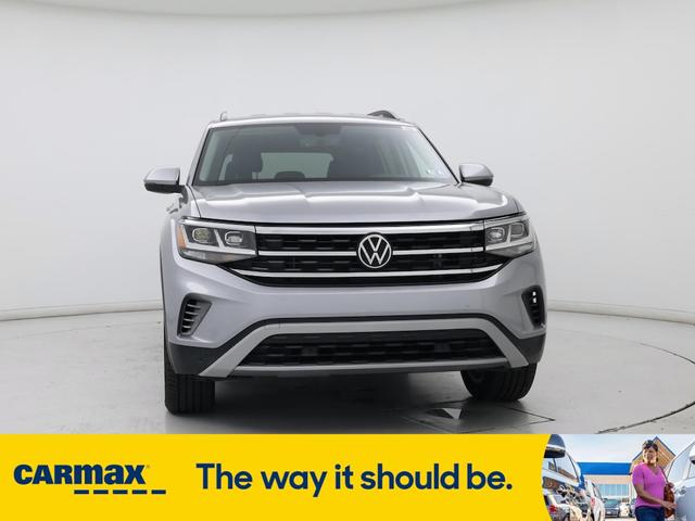 Photo of 2023 Silver Volkswagen Atlas
