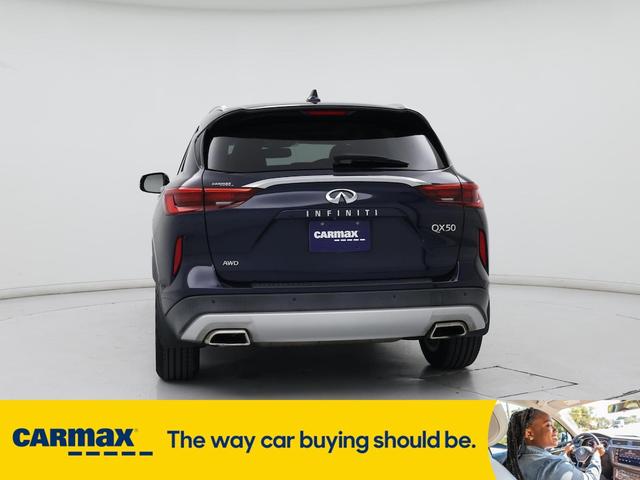 Photo of 2019 Blue INFINITI QX50