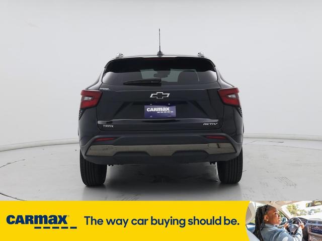 Photo of 2024 Black Chevrolet Trax