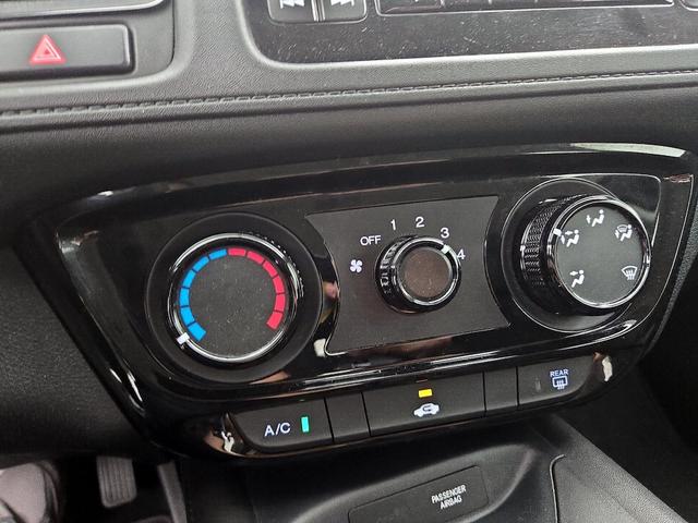 Photo of 2021 Black Honda HR-V
