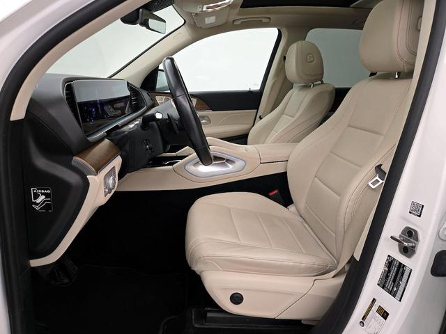 Photo of 2021 White Mercedes-Benz GLE 350