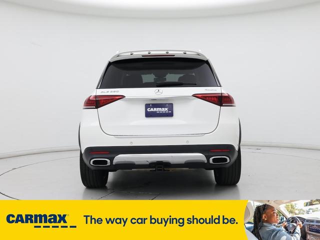 Photo of 2021 White Mercedes-Benz GLE 350