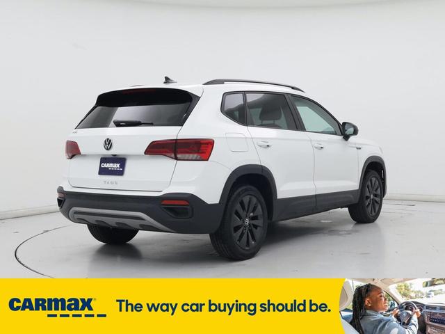 Photo of 2023 White Volkswagen Taos