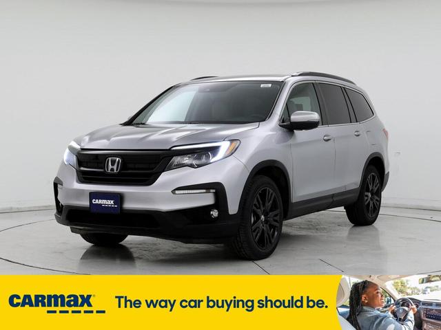 Photo of 2021 Silver Honda Pilot