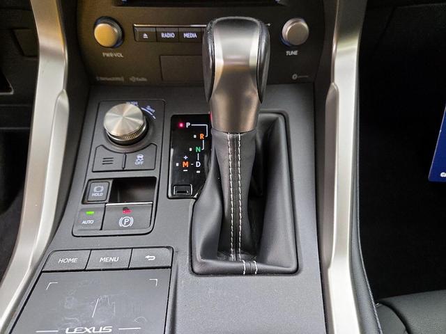 Photo of 2020 Silver Lexus NX 300
