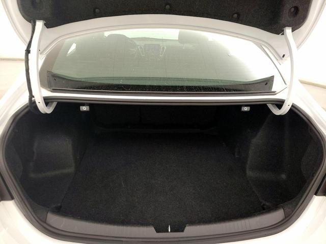 Photo of 2023 White Chevrolet Malibu