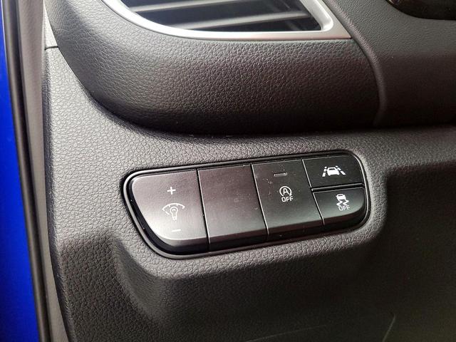 Photo of 2022 Blue Kia Seltos