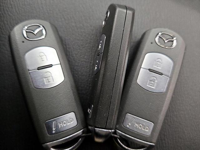 Photo of 2014 Black Mazda Mazda3