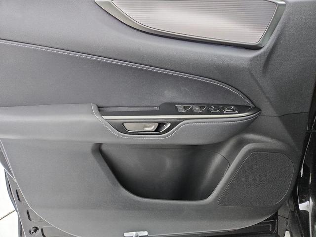 Photo of 2025 Black Lexus NX 350