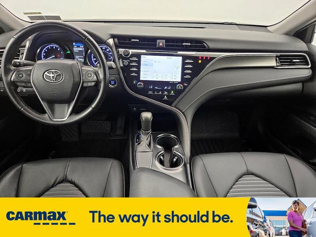 Photo of 2019 Black Toyota Camry