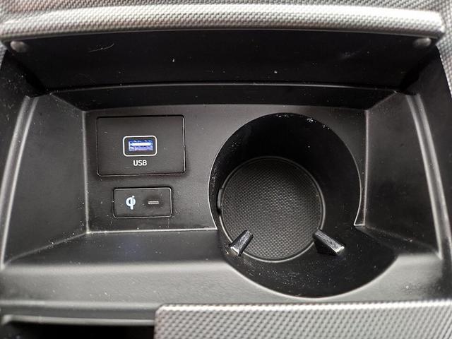 Photo of 2022 Gray Hyundai Santa Fe Plug-In Hybrid