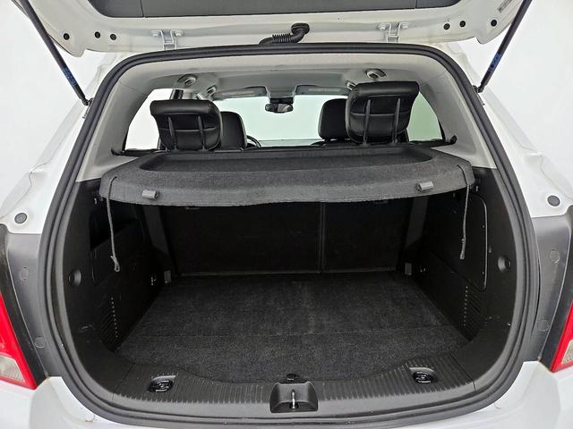 Photo of 2019 White Chevrolet Trax