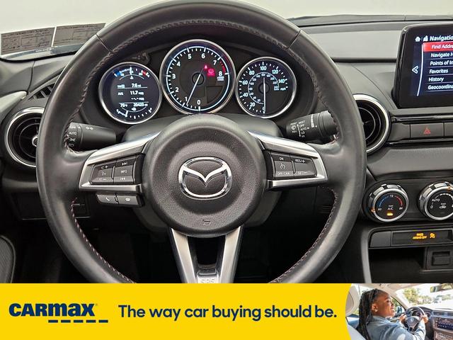 Photo of 2019 Pearl Mazda MX-5 Miata