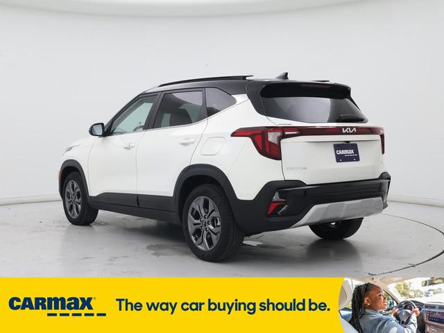 Photo of 2024 White Kia Seltos