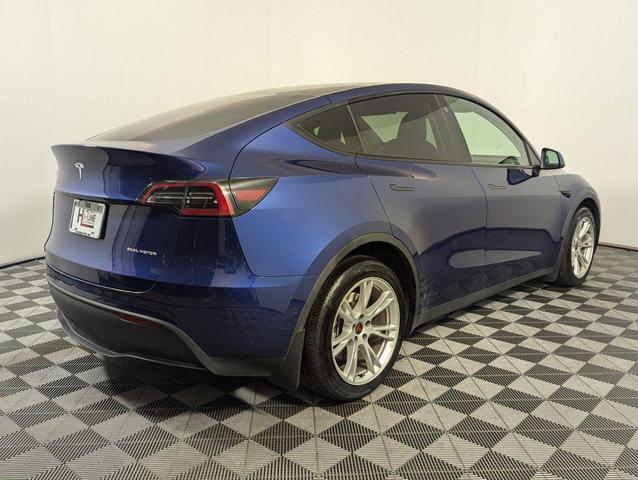 Photo of 2021 Deep Blue Tesla Model Y