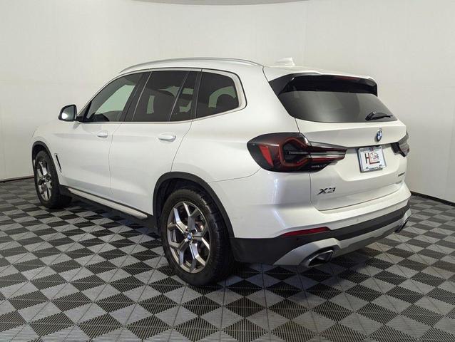 Photo of 2024 White Metallic BMW X3