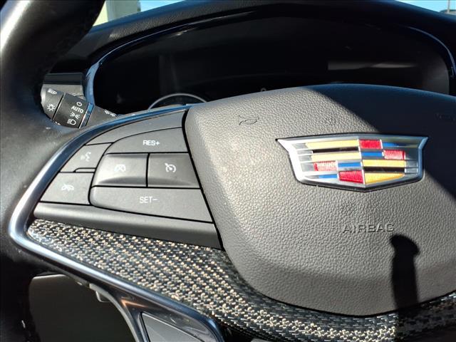 Photo of 2022 Stellar Black Metallic Cadillac XT5