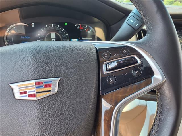 Photo of 2019 Crystal White Tricoat Cadillac Escalade
